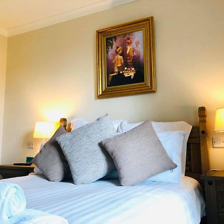 The Llanelwedd Arms Hotel Builth Wells Esterno foto