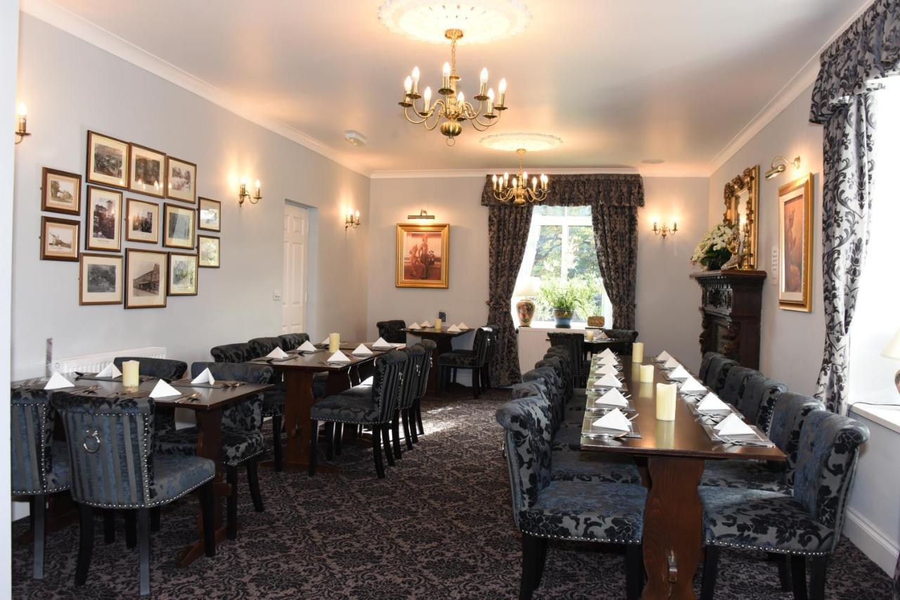 The Llanelwedd Arms Hotel Builth Wells Esterno foto