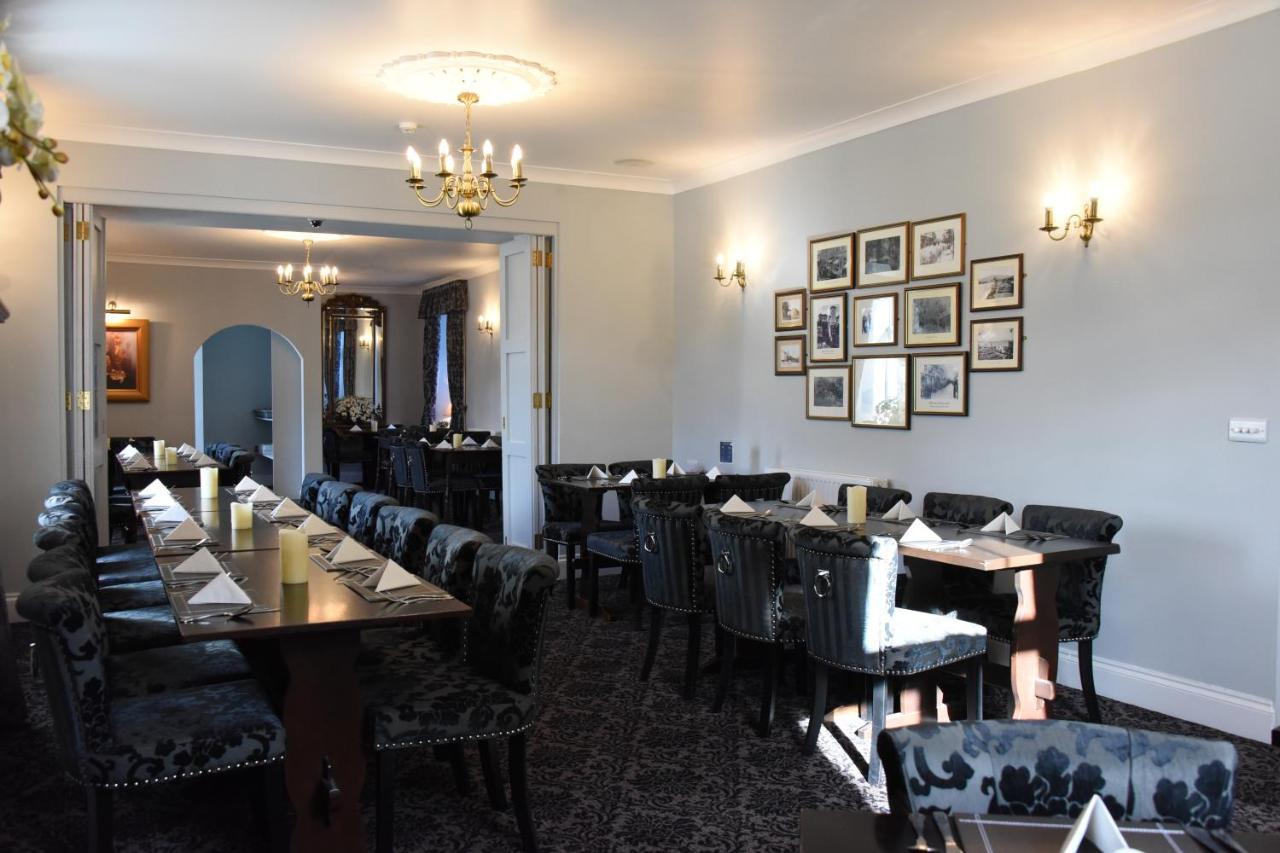 The Llanelwedd Arms Hotel Builth Wells Esterno foto