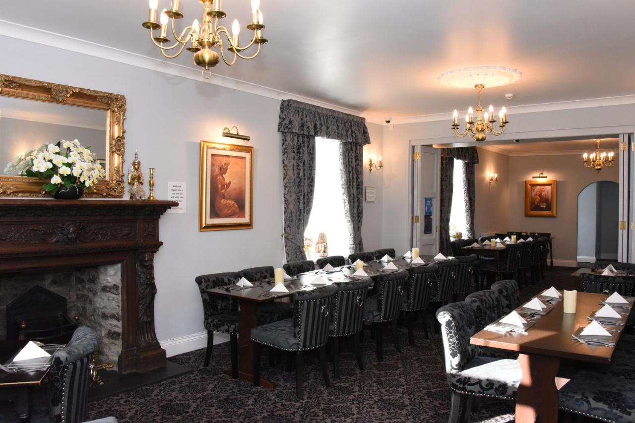The Llanelwedd Arms Hotel Builth Wells Esterno foto