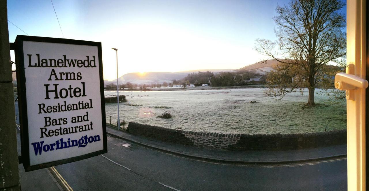 The Llanelwedd Arms Hotel Builth Wells Esterno foto